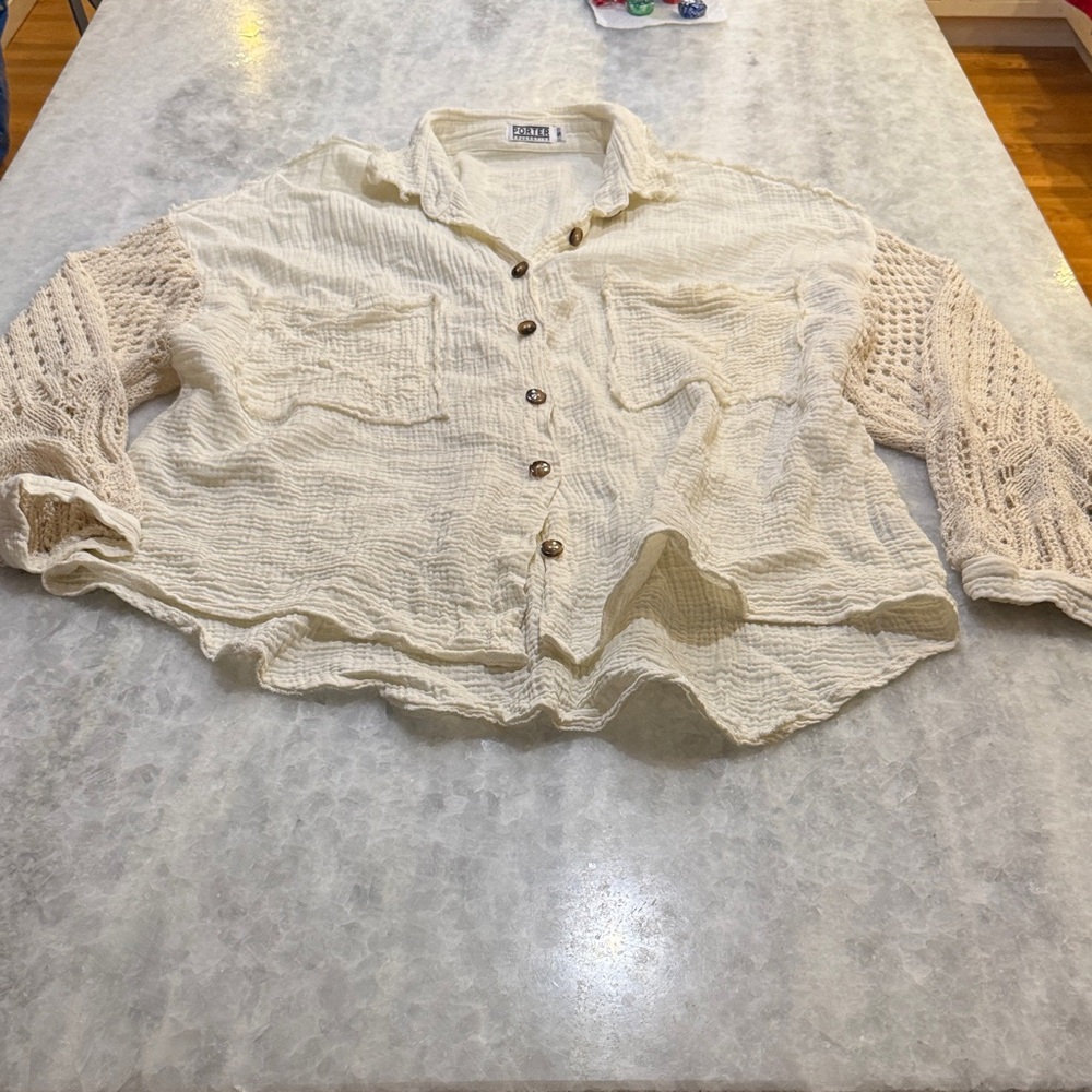 Casual Cream Button Down Shirt with Textured Sleeves
